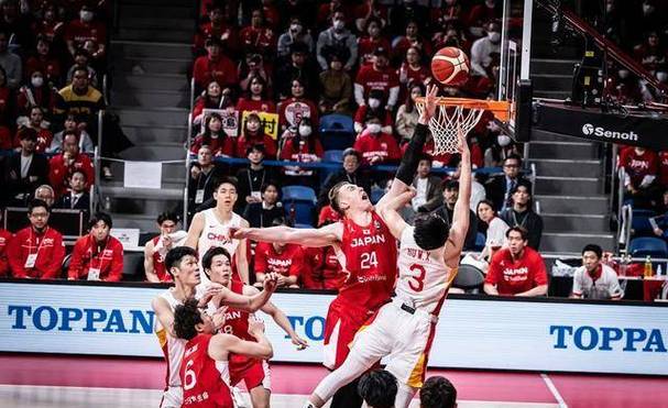 中国男篮今晚比赛